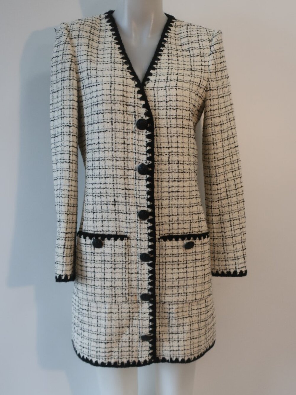 Womens Veronica Beard Palatine (Item-97) White Black Tweed Boucle V-Neck Dress 4 - Picture 9 of 16